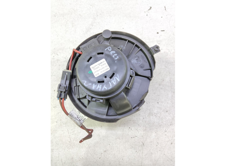 Моторчик печки к Renault Laguna, 2005г.