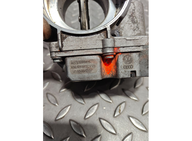 Заслонка дроссельная к Volkswagen Golf, 2005г.