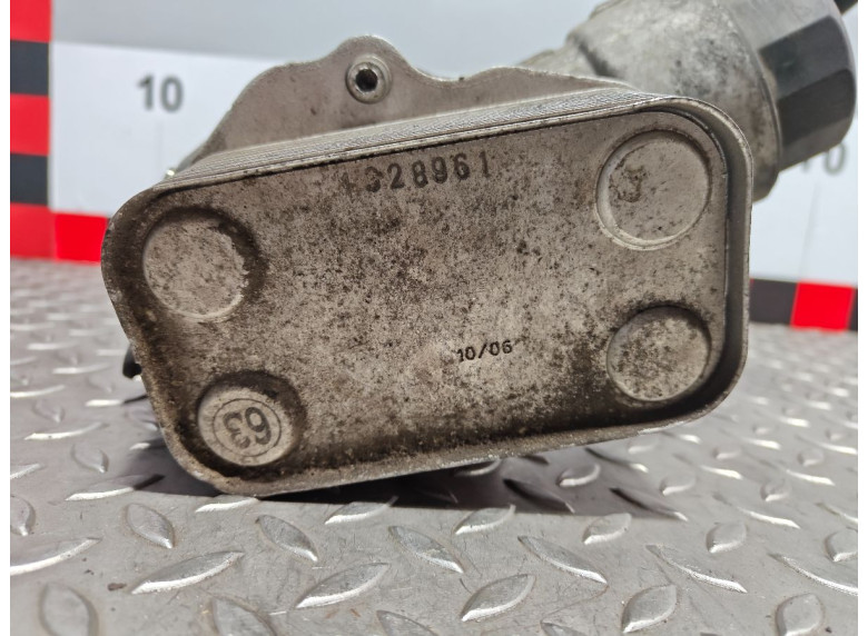 Теплообменник масляного фильтра к SsangYong Rodius, 2006г.