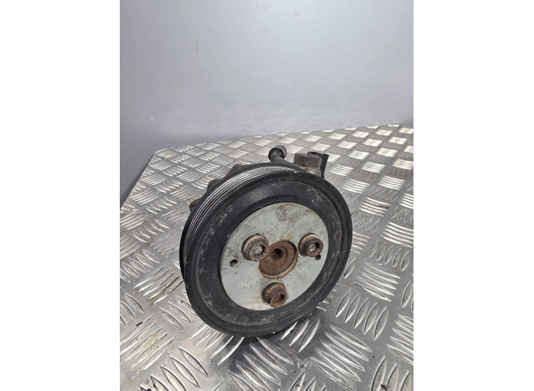 Насос гидроусилителя руля к Audi A6, 2009г.