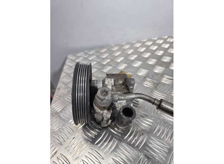 Насос гидроусилителя руля к Audi A6, 2009г.