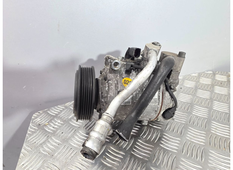 Компрессор кондиционера к Audi A6, 2009г.