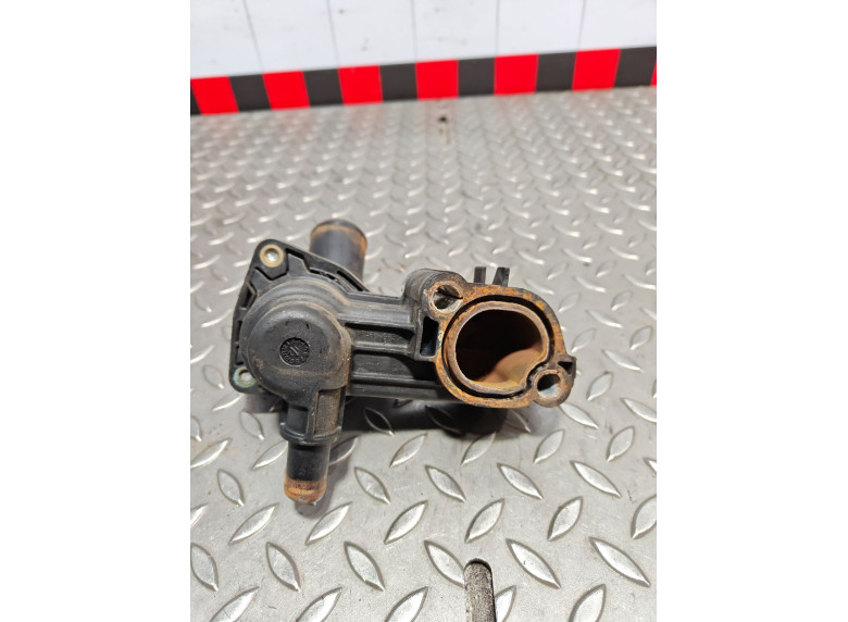 Корпус термостата к Ford Focus, 2006г.