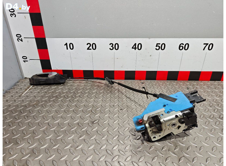 Замок двери задней левой к Peugeot 207 2008 г.