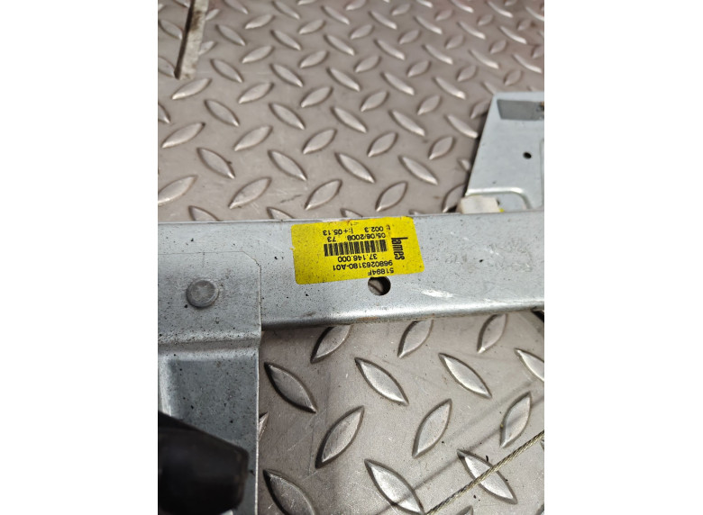 Стеклоподъемник электрический задний левый к Peugeot 207, 2008г.