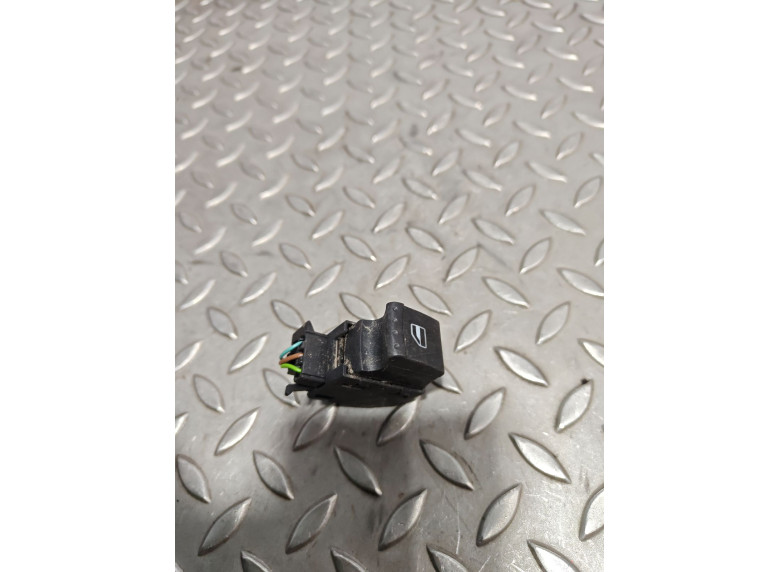 Кнопка стеклоподъемника заднего правого к Skoda Fabia, 2006г.