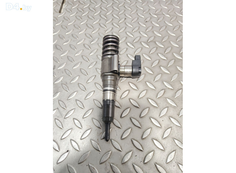 Форсунка к Volkswagen Golf 2007 г.