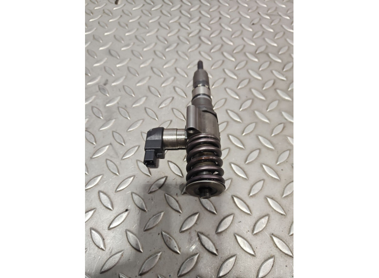 Форсунка к Volkswagen Passat, 2007г.