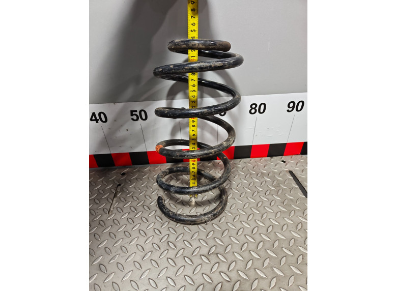 Пружина передняя к Mercedes Vito W638, 2000г.