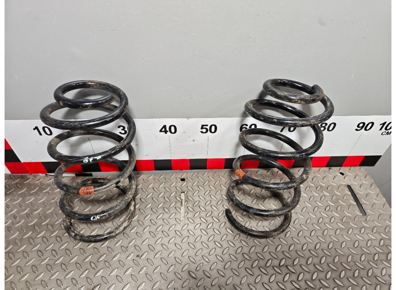 Пружина передняя к Mercedes Vito W638, 2000г.