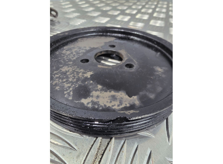 Шкив насоса гидроусилителя к BMW 3 E46, 2001г.