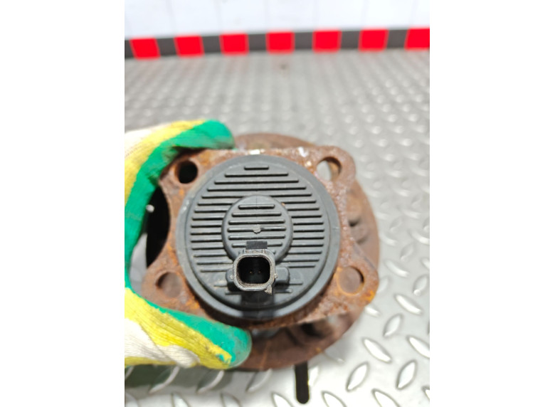 Ступица задняя к Toyota Auris, 2011г.