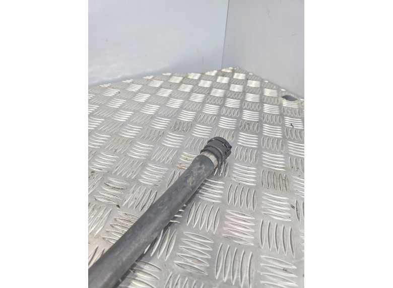 Патрубок радиатора к BMW 3 E46, 2001г.