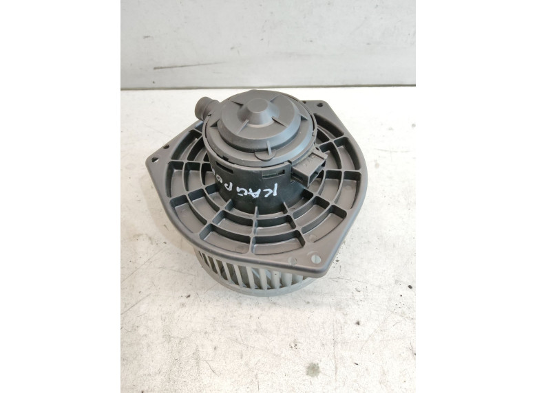 Моторчик печки к SsangYong Kyron, 2008г.