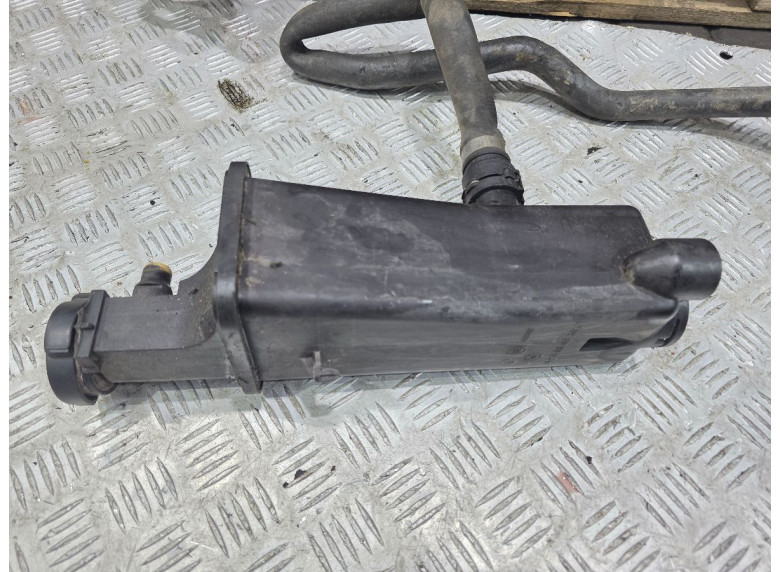 Бачок расширительный к BMW 3 E46, 2001г.