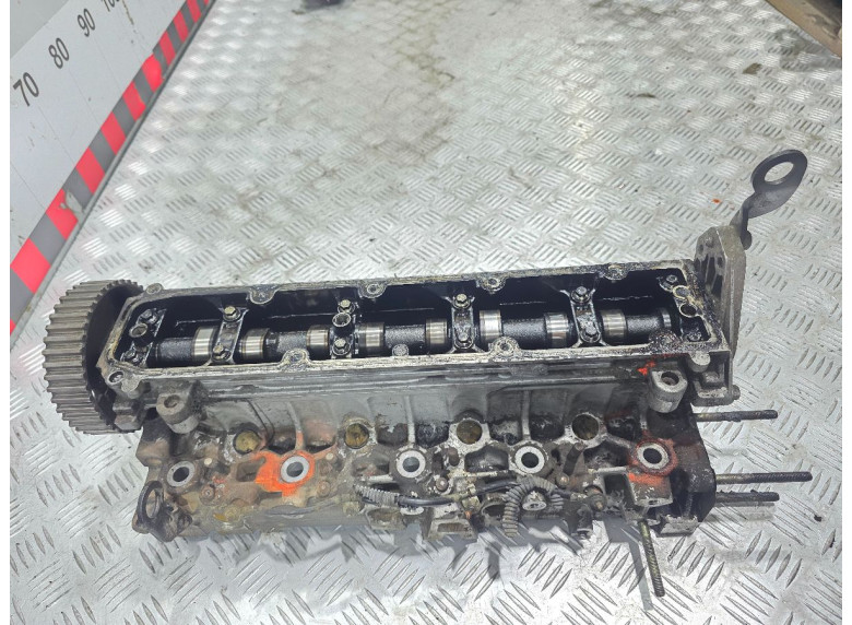 Головка блока цилиндров к Citroen Xsara, 2002г.