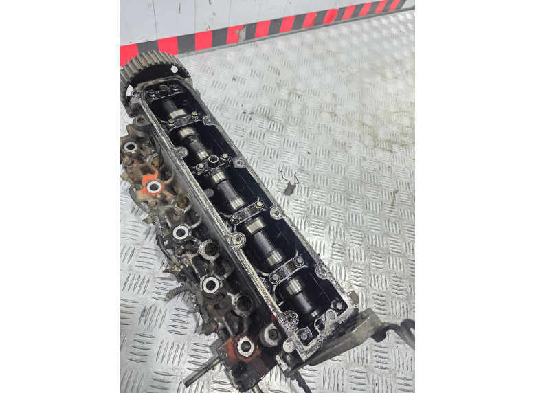 Головка блока цилиндров к Citroen Xsara, 2002г.