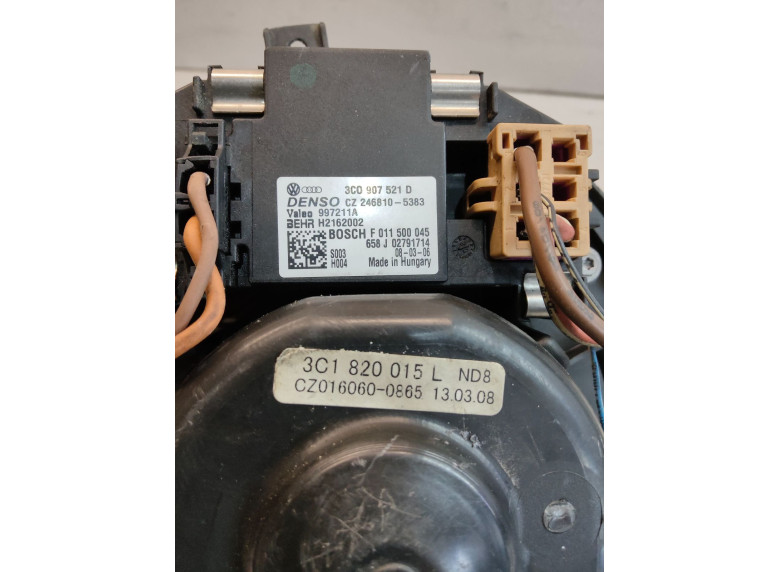 Моторчик печки к Volkswagen Golf, 2006г.