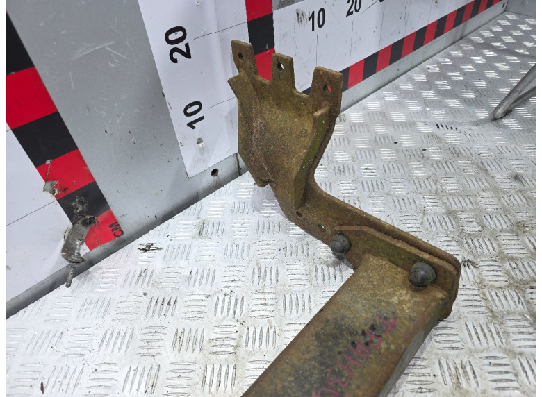 Прицепное устройство (фаркоп) к Ford Transit, 1993г.