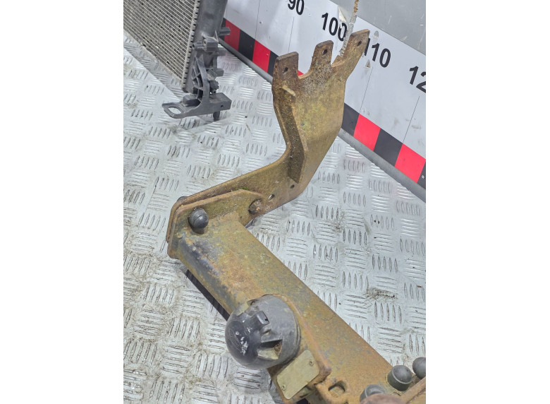 Прицепное устройство (фаркоп) к Ford Transit, 1993г.