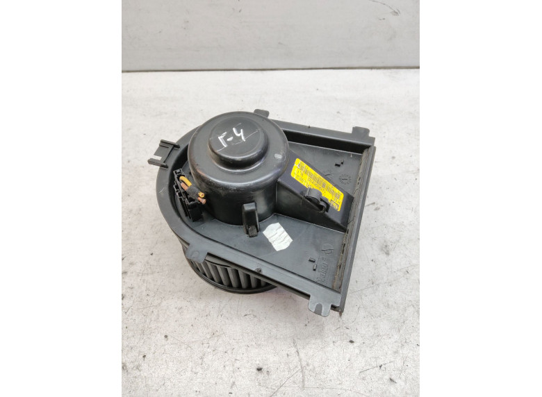 Моторчик печки к Skoda Octavia, 2003г.