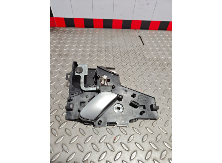 Ручка внутренняя задняя левая к Citroen C5, 2004г.