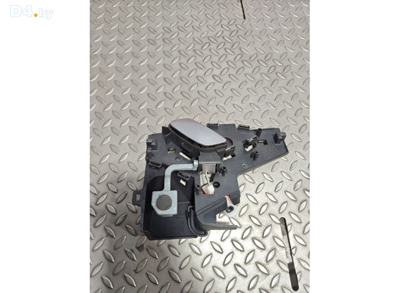 Ручка внутренняя задняя правая к Citroen C5 2004 г.