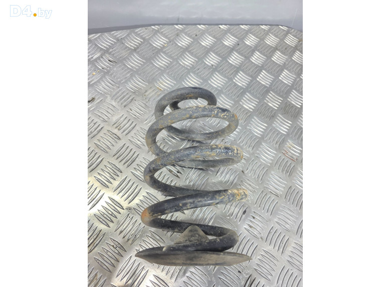 Пружина задняя к BMW 3E46 2001 г.