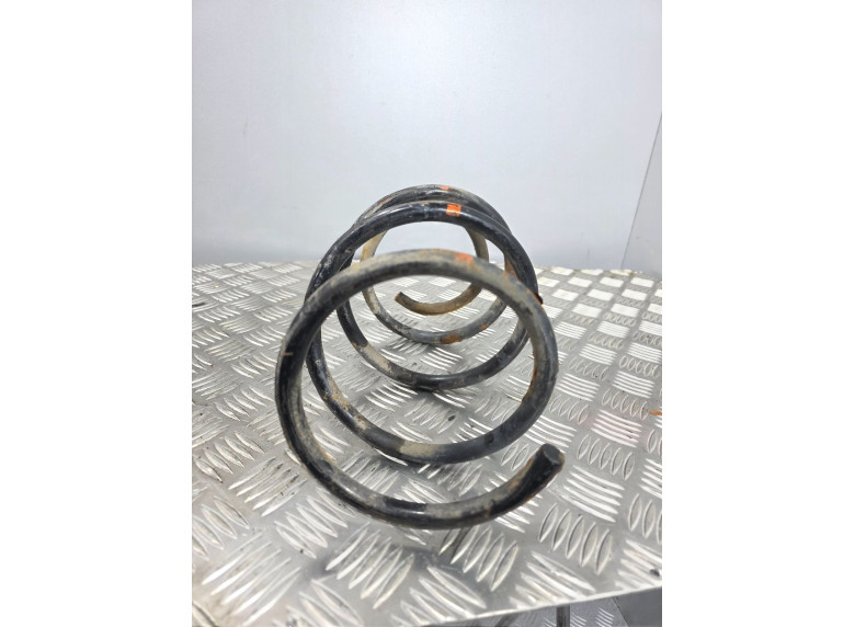 Пружина передняя к BMW 3 E46, 2001г.