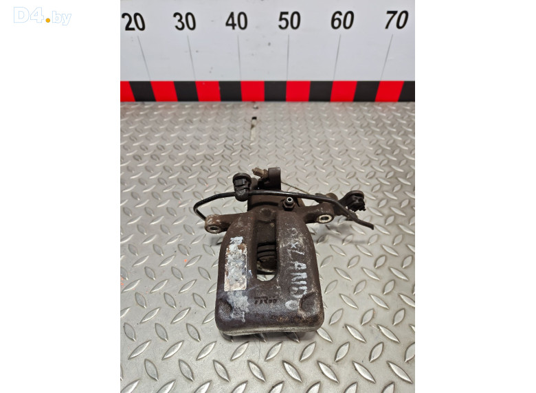 Суппорт задний правый к Peugeot Partner 2010 г.