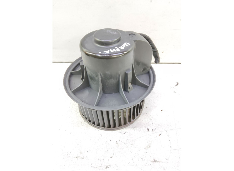 Моторчик печки к Seat Alhambra, 2002г.