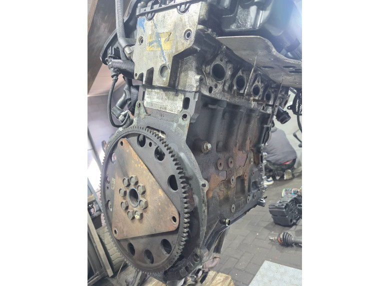 Двигатель к BMW 3 E46, 2001г.