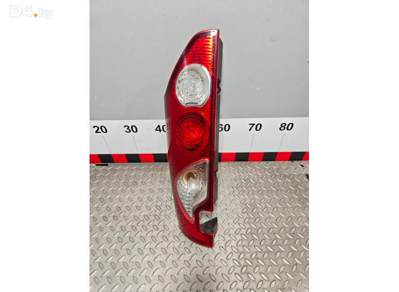 Фонарь задний левый к Renault Kangoo 2011 г.