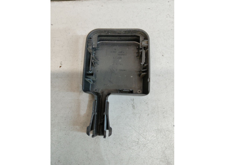 Накладка декоративная к Toyota Land Cruiser, 2012г.