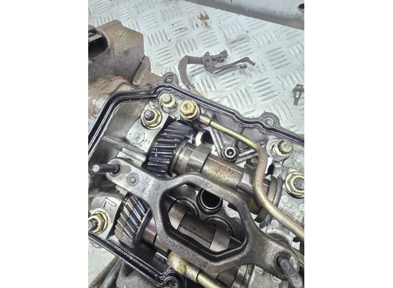 Головка блока цилиндров к Opel Signum, 2005г.