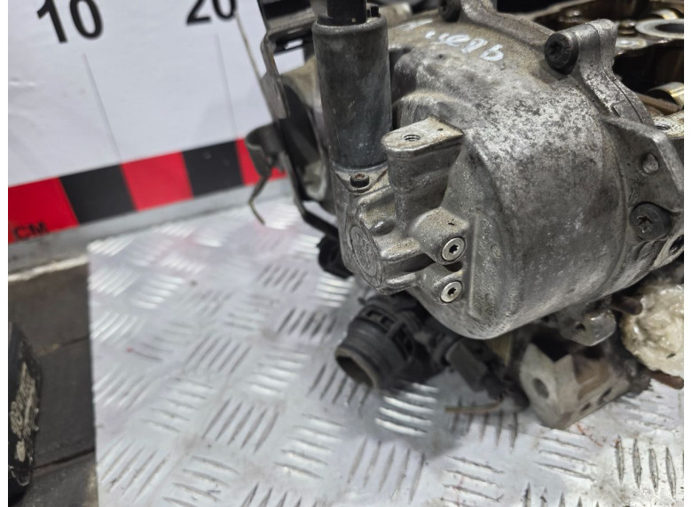 Головка блока цилиндров к Volkswagen Touran, 2007г.