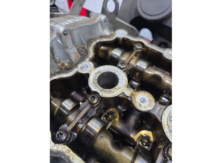 Головка блока цилиндров к Volkswagen Touran, 2007г.