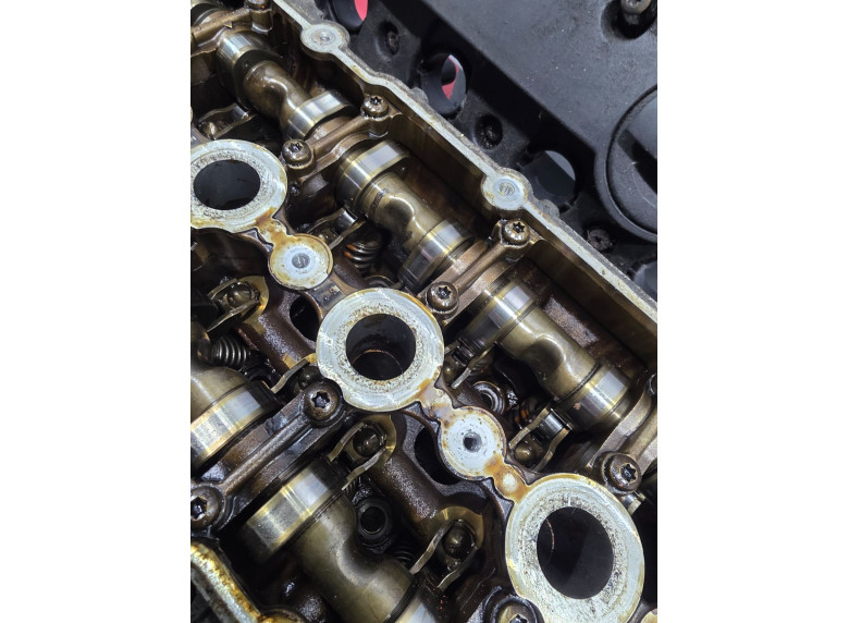 Головка блока цилиндров к Volkswagen Touran, 2007г.