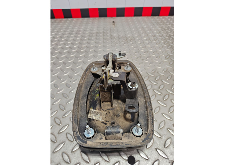 Ручка наружная распашной двери правой к Peugeot Boxer, 2008г.