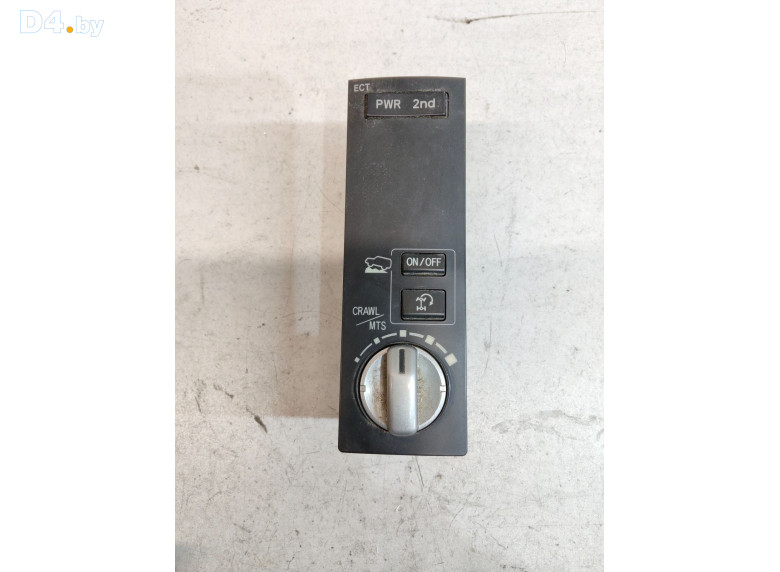 Блок управления полным приводом к Toyota LandCruiser 2012 г.