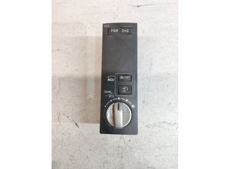 Блок управления полным приводом к Toyota Land Cruiser, 2012г.