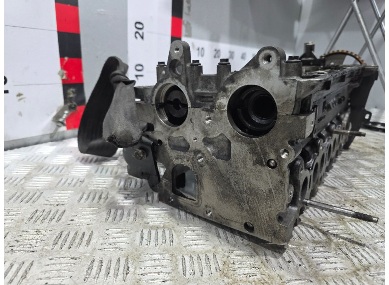 Головка блока цилиндров к Citroen C5, 2006г.