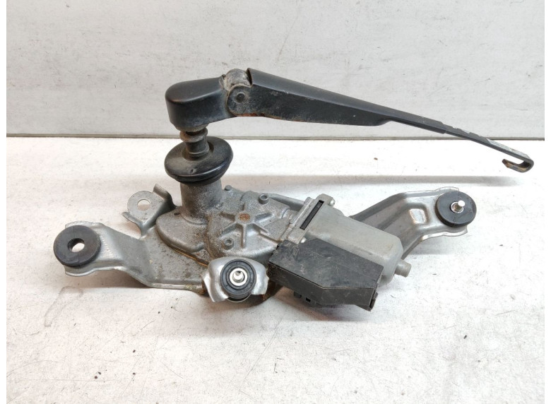 Моторчик заднего стеклоочистителя (дворника) к Toyota Land Cruiser, 2012г.