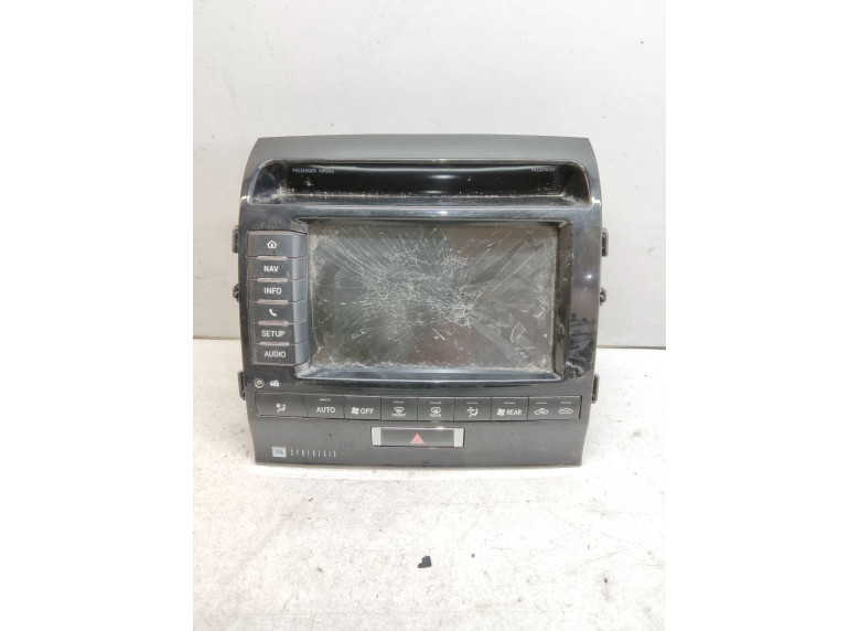 Монитор к Toyota Land Cruiser, 2012г.