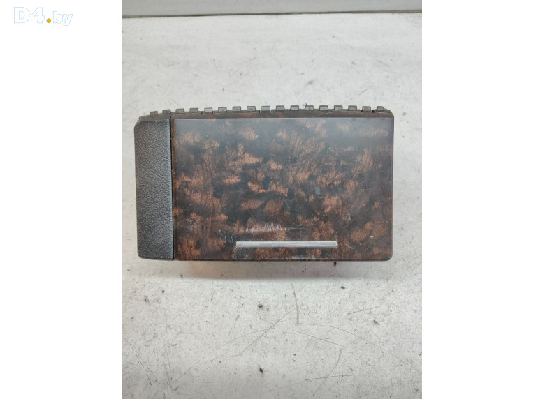 Подстаканник к Toyota LandCruiser 2012 г.