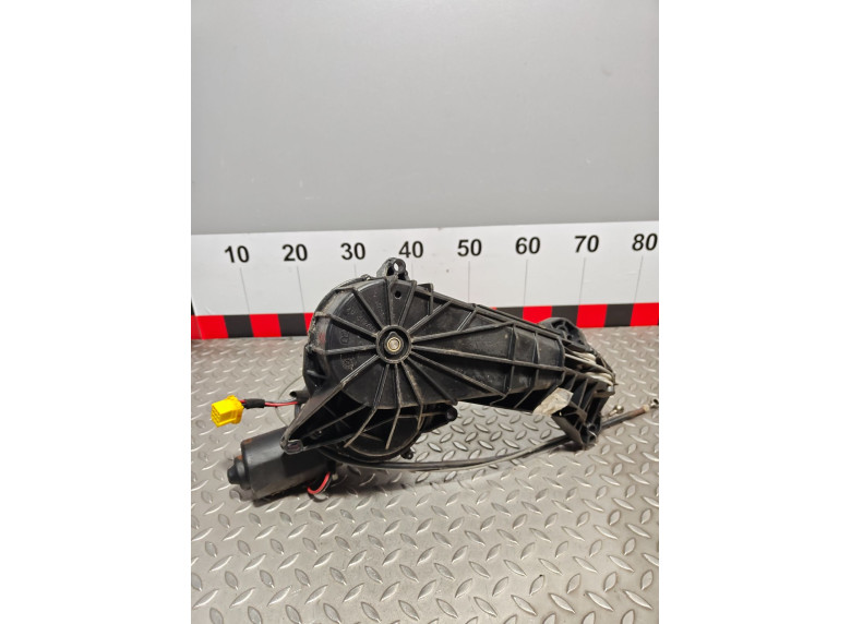 Электропривод двери сдвижной к Mercedes Vito W639, 2008г.