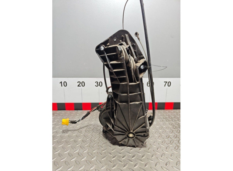 Электропривод двери сдвижной к Mercedes Vito W639, 2008г.