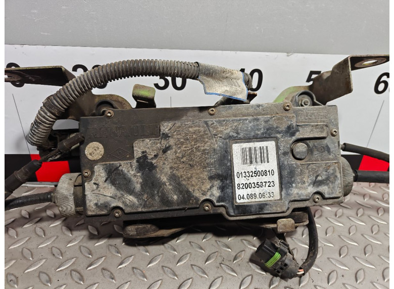 Электроручник к Renault Espace, 2004г.