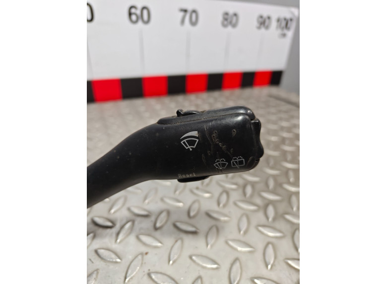 Переключатель подрулевой (стрекоза) к Volkswagen Passat, 2003г.