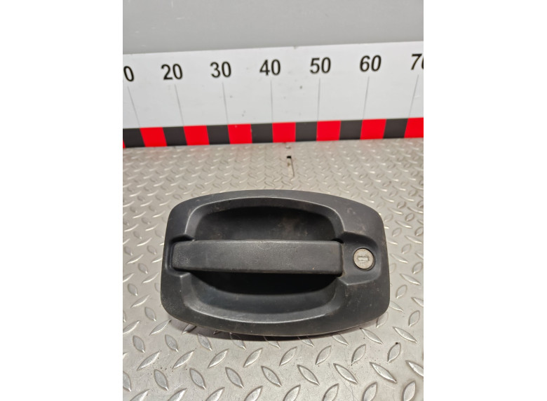 Ручка наружная распашной двери правой к Peugeot Boxer, 2017г.